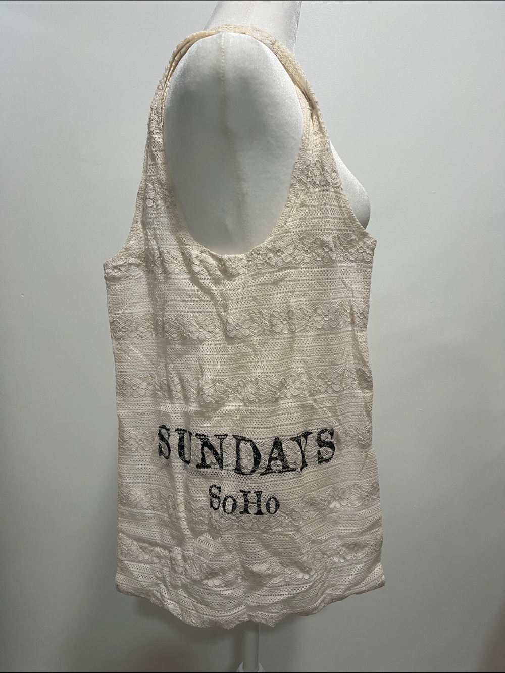 Sundays SoHo Women's Cream Lace Tote Bag